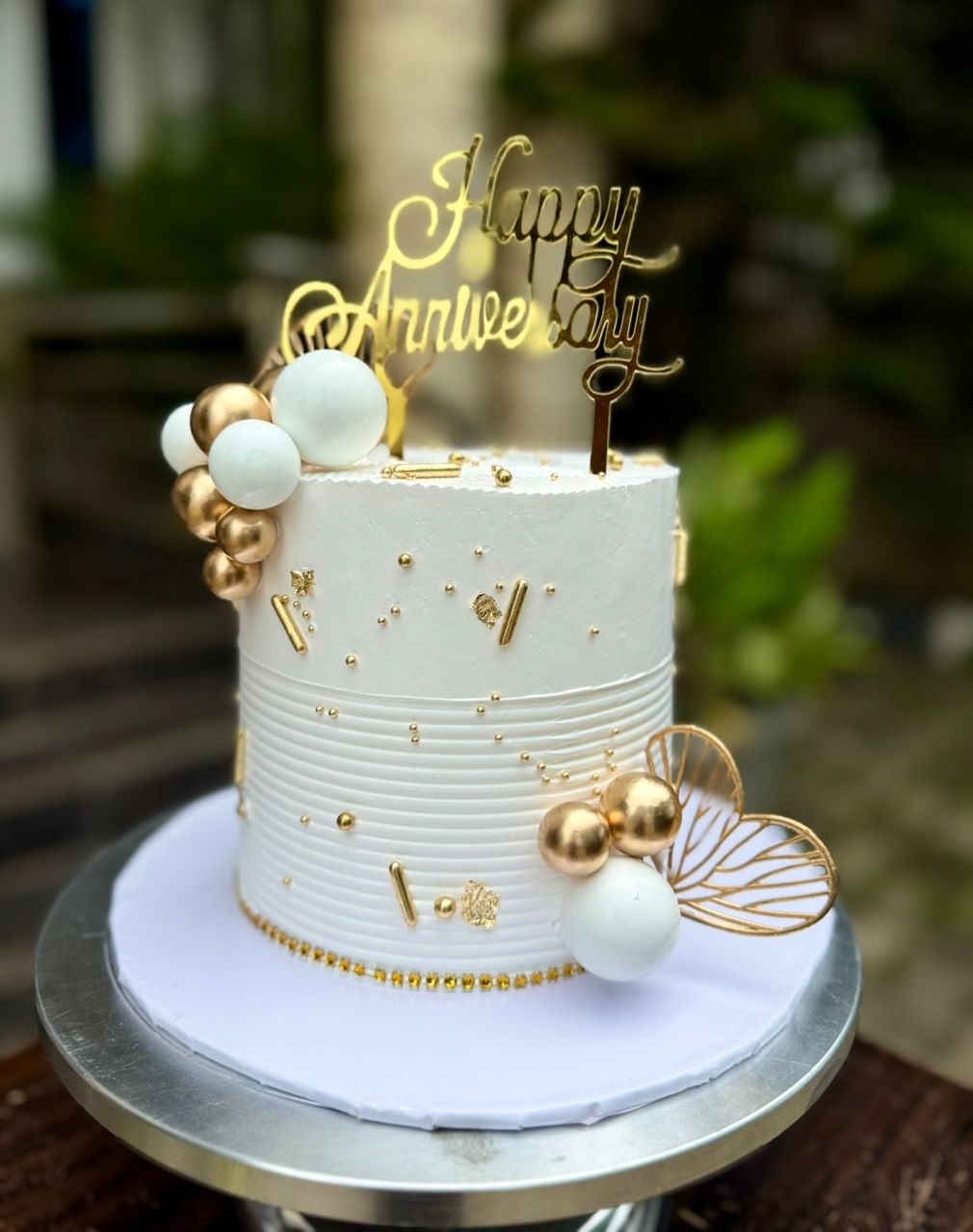6 inches Cake with 2 Layers