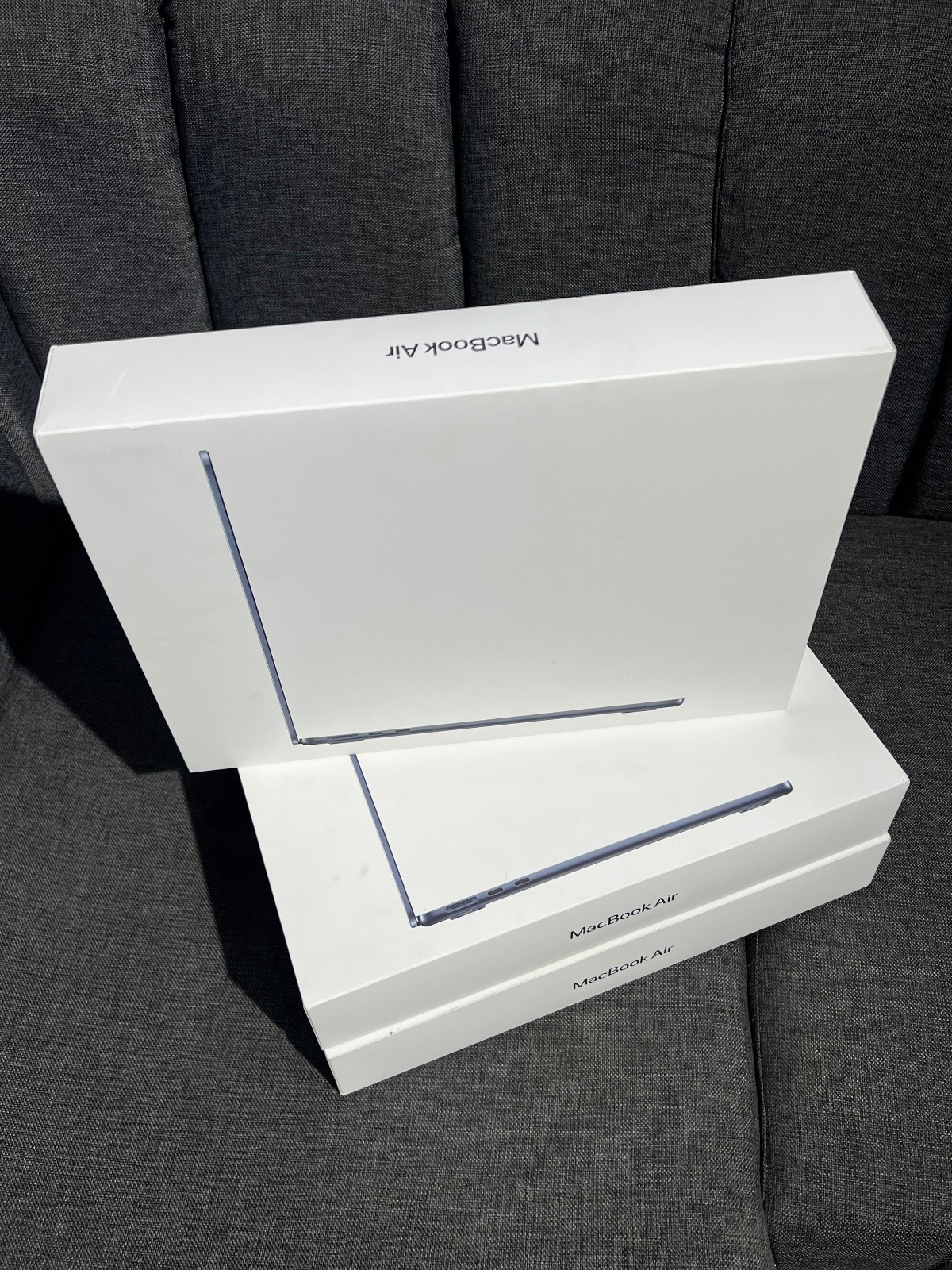 Brand new Apple Mac book air M5 13inches 16gb 512gb