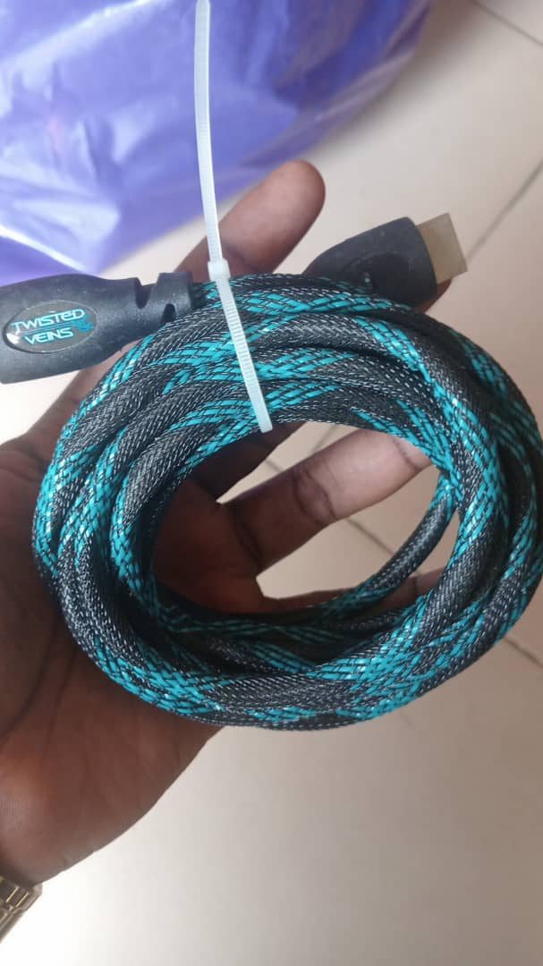 HDMI  cable