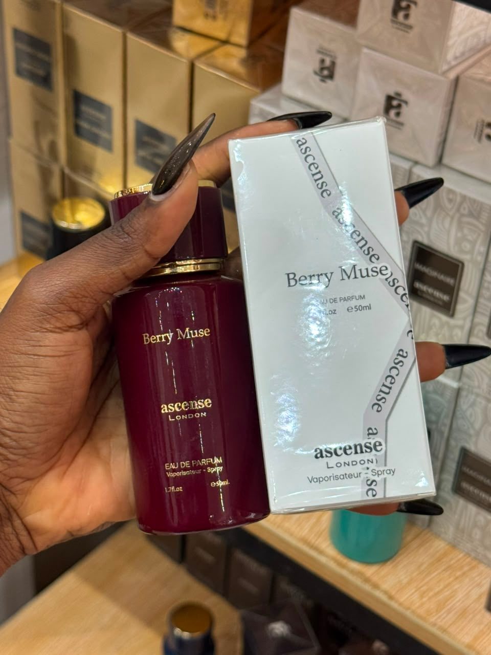 BERRY MUSE PERFUME