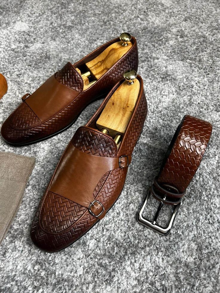 Shoe and belt