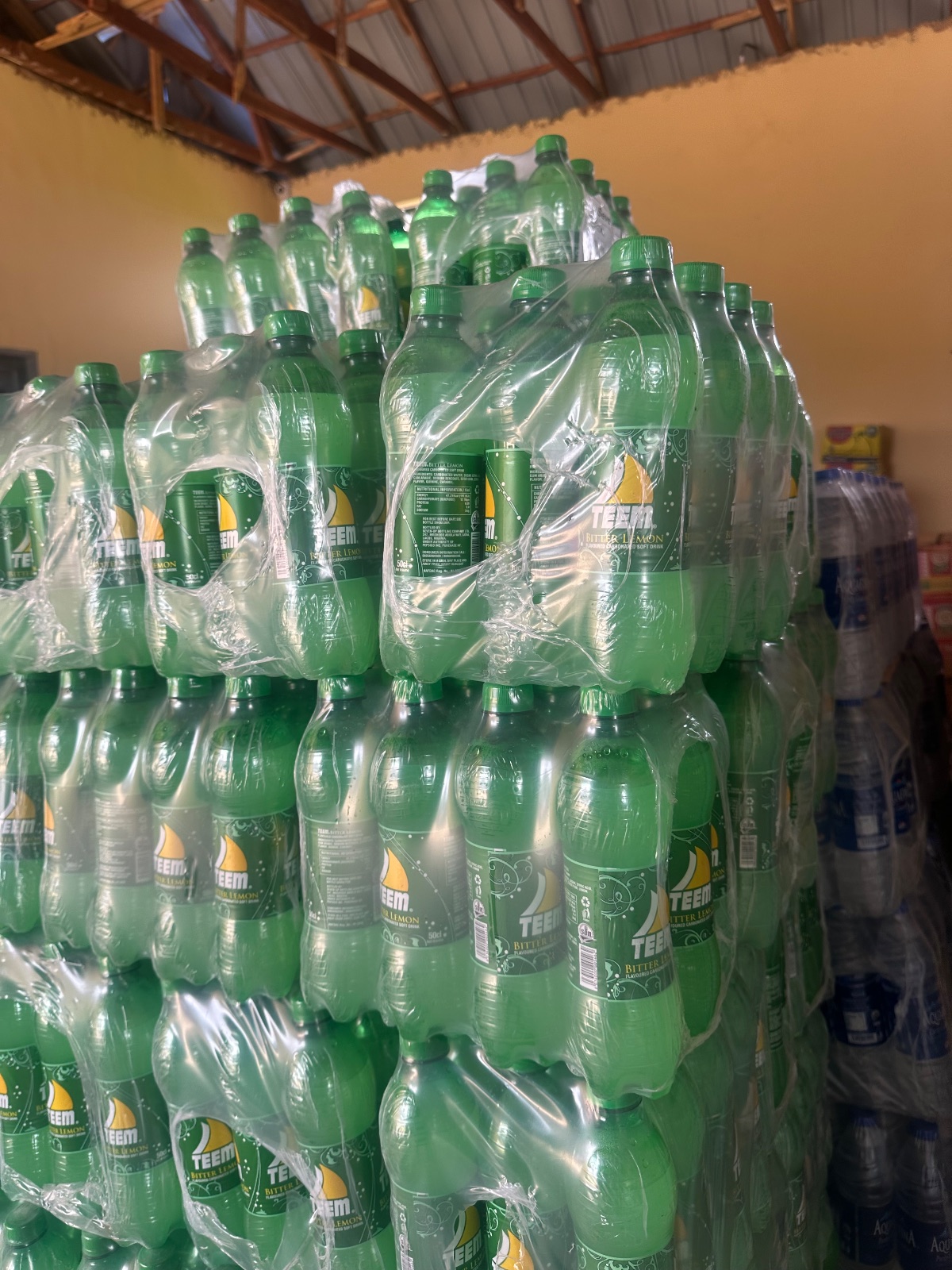 Teem Lemon 50cl packs