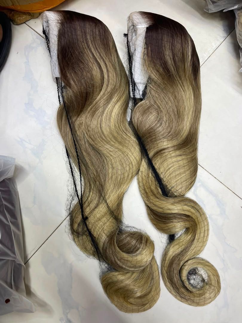 Hd layered wavy