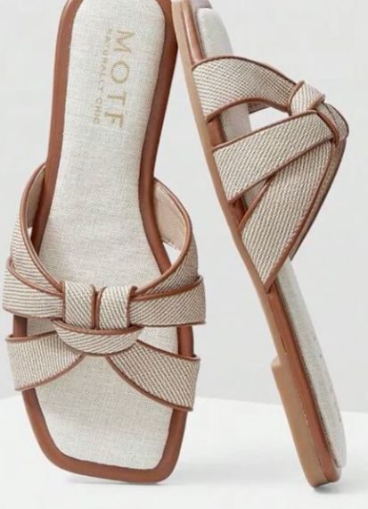 Female slippers