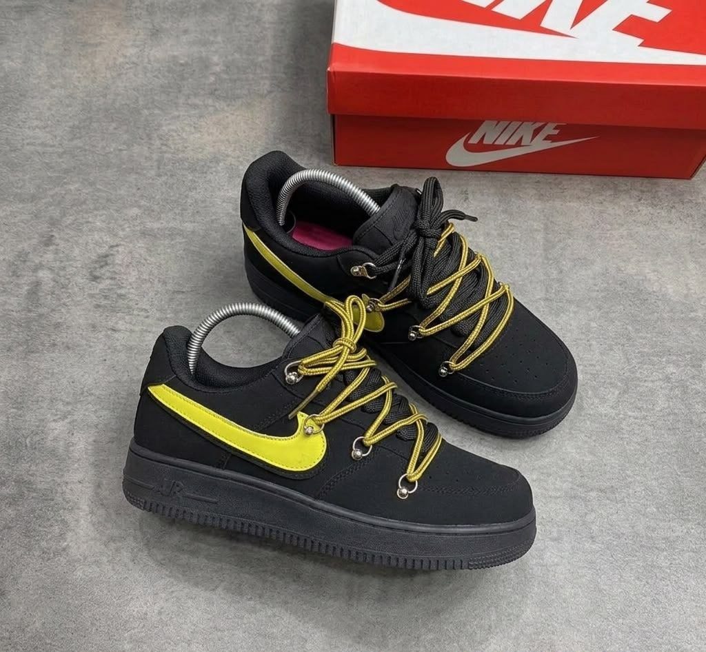 NIKE AIR FORCE  1  CUSTOM SWOOSH