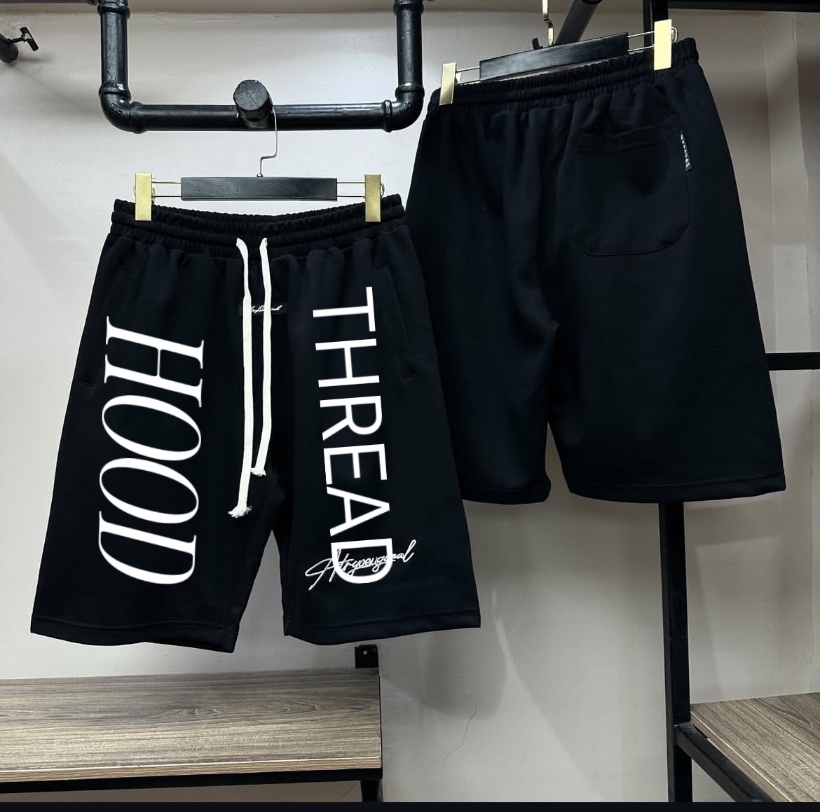 Hood Thread Signature Fleece Shorts – Black
